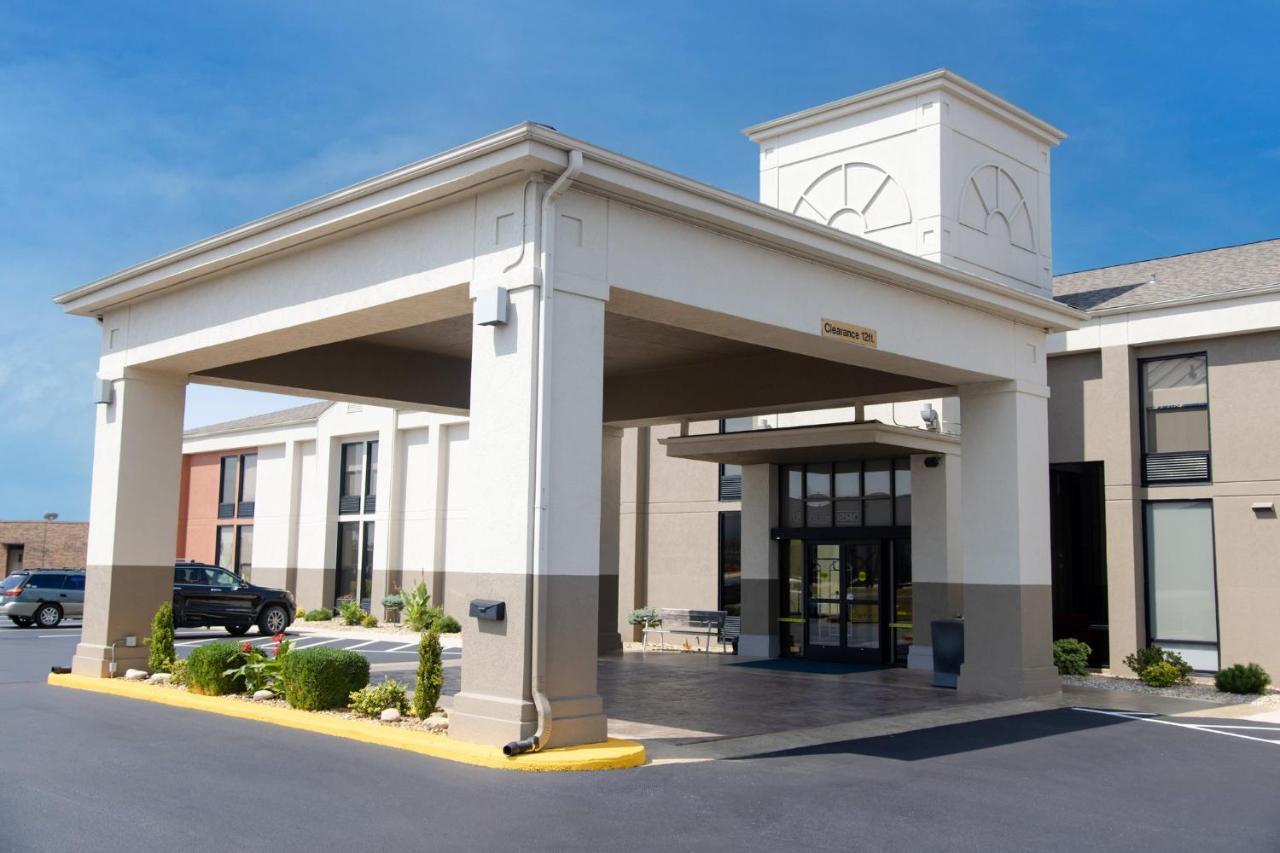 Holiday Inn Express Marshfield - Springfield Area By Ihg Exterior foto
