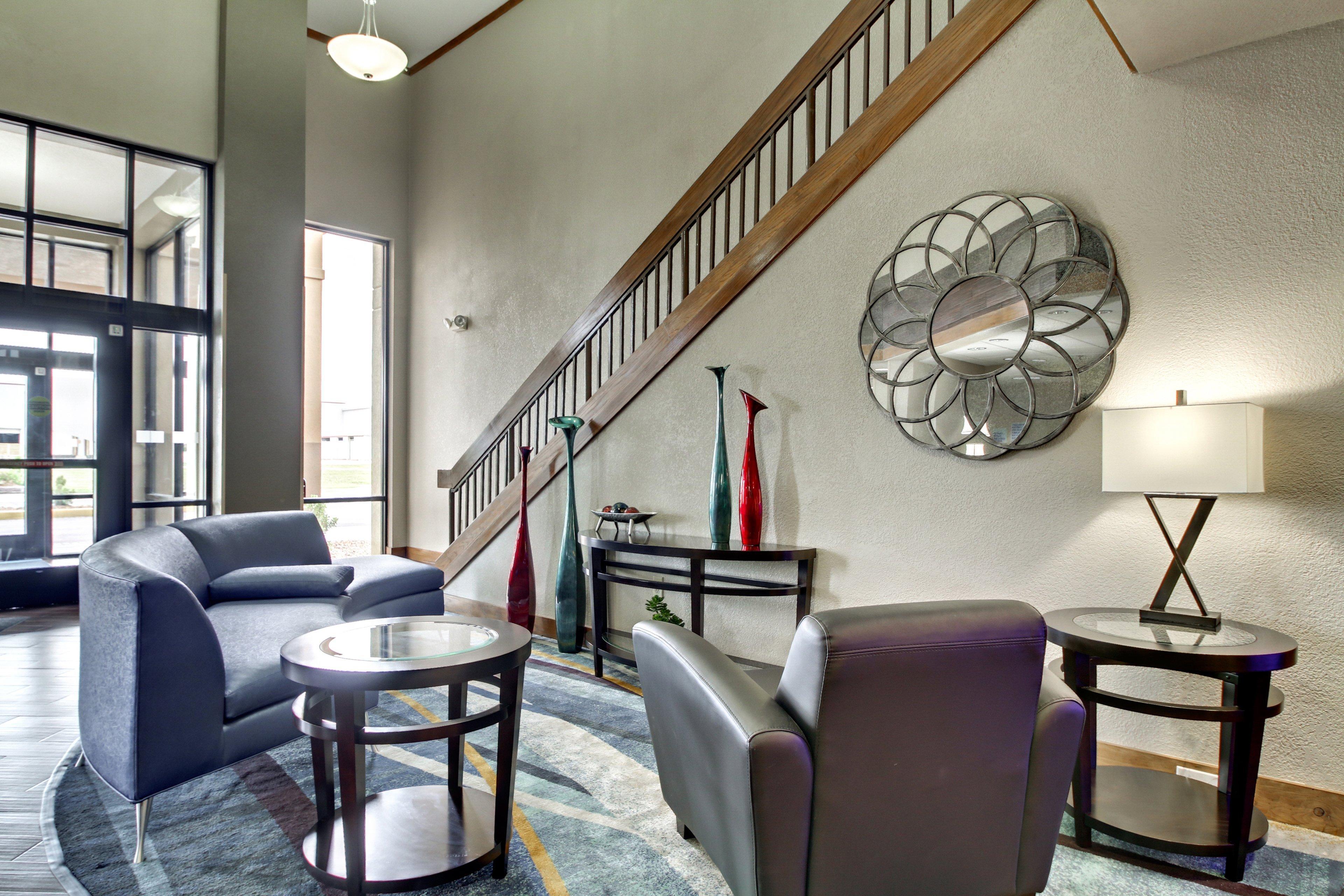 Holiday Inn Express Marshfield - Springfield Area By Ihg Exterior foto